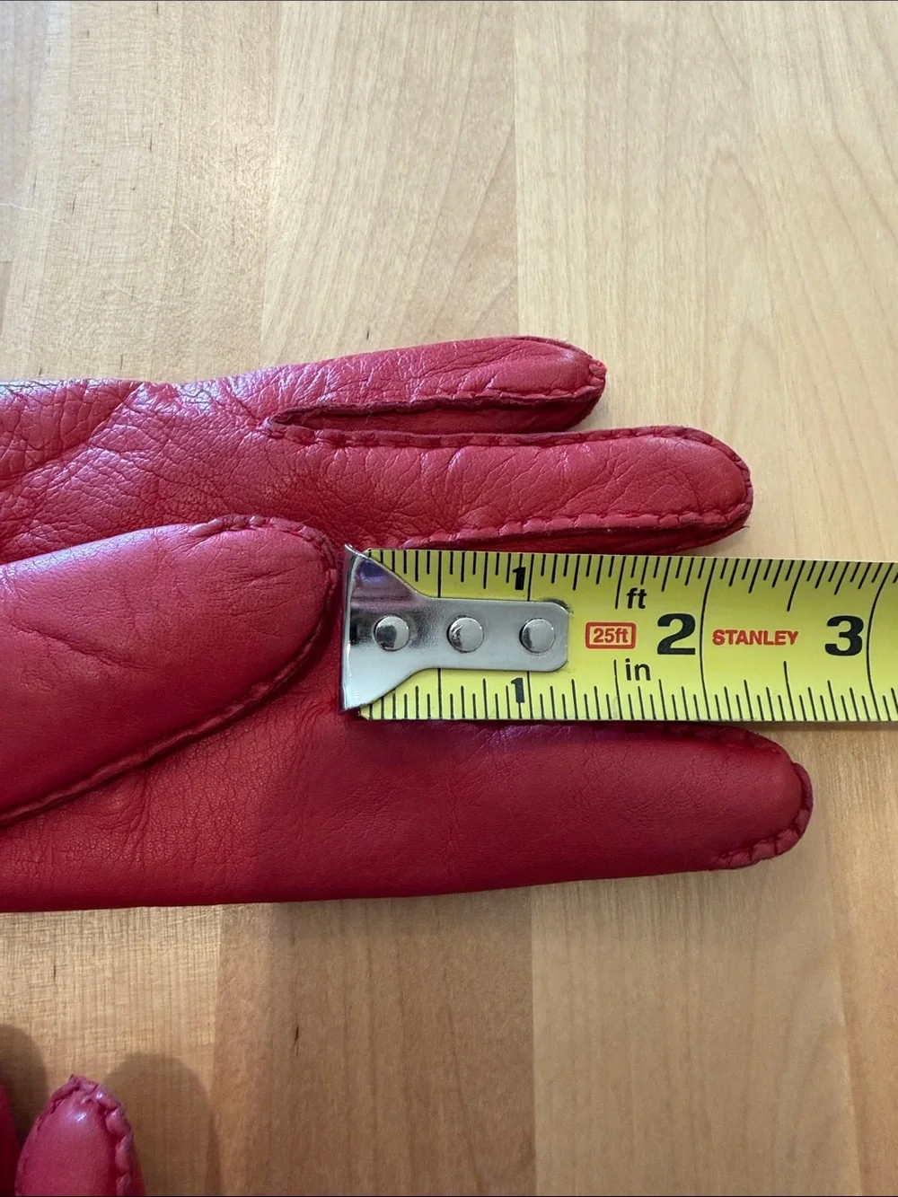 Vintage Women’s 100% Leather Rabbit fur lined Gloves in Red Made in Italy Medium